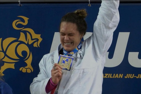 Gabi Garcia conquista dos medallas de oro en el Panamericano 2019 de jiu-jitsu: «Volví»
