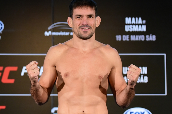 UFC Singapur: Demian Maia venció por la vía del estrangulamiento a Ben Askren