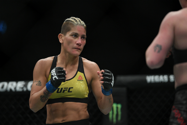Priscila Cachoeira recibe $50 mil en bonos en UFC Nueva Zelanda