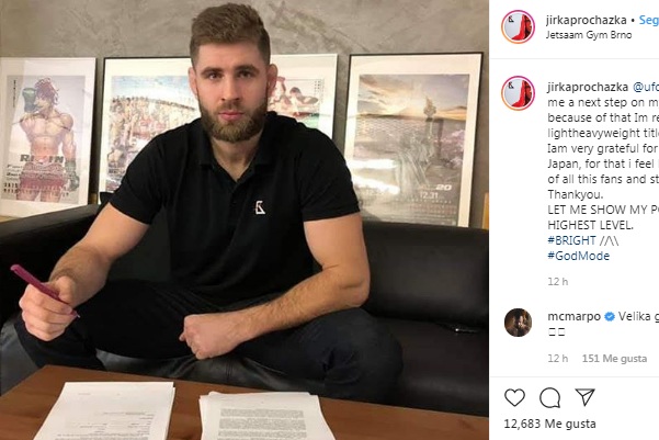 ¡Confirmado! Jiri Prochazka firma contrato con UFC