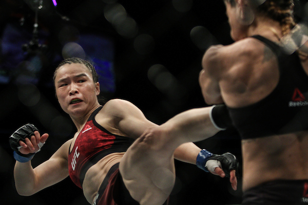 Zhang obtiene visa americana para defender título de UFC