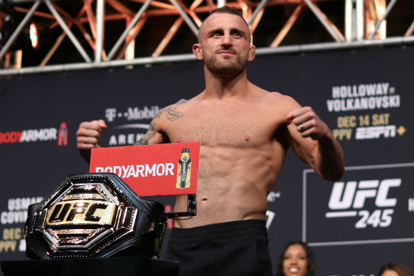 Volkanovski elogia el regreso de UFC a Australia: «Los fanáticos lo merecen»