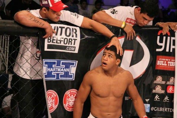 ‘Durinho’ revela que Belfort predijo su nocaut sobre Maia en UFC Brasilia