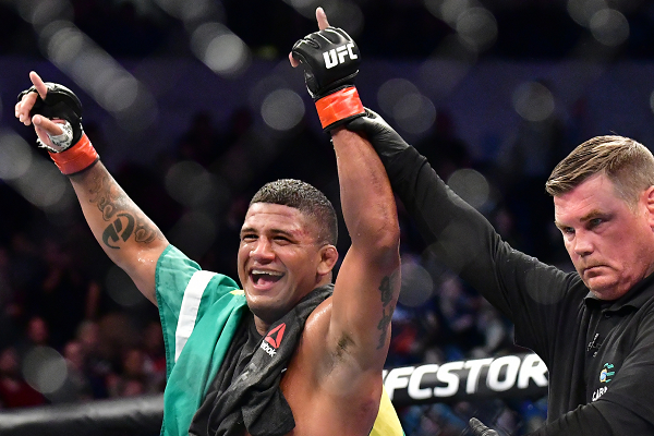Gilbert ‘Durinho’ derrotó por decisión unánime a Tyron Woodley en UFC Las Vegas