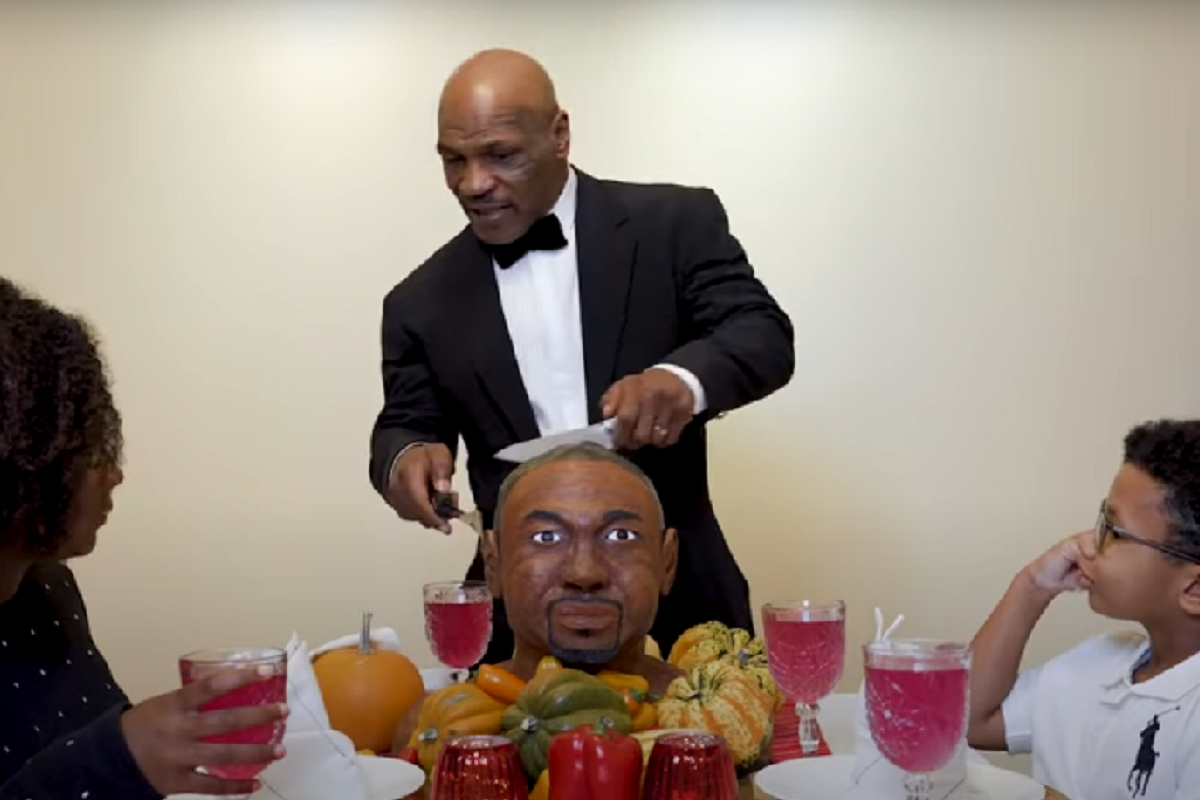 Mike Tyson promociona regreso al ring con un video donde se come la cabeza de Roy Jones Jr.