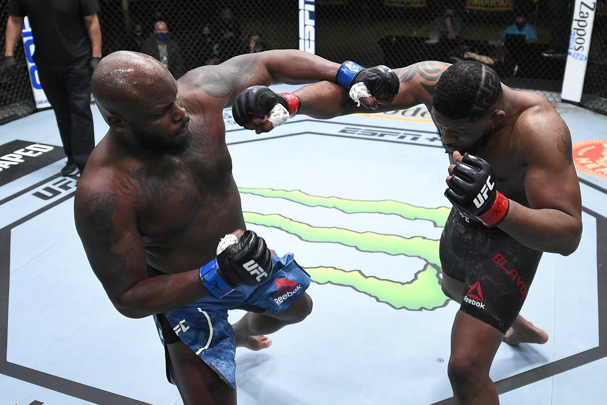 Mike Tyson elogia a Derrick Lewis y elige pelea con Blaydes como la «mejor del año» en UFC