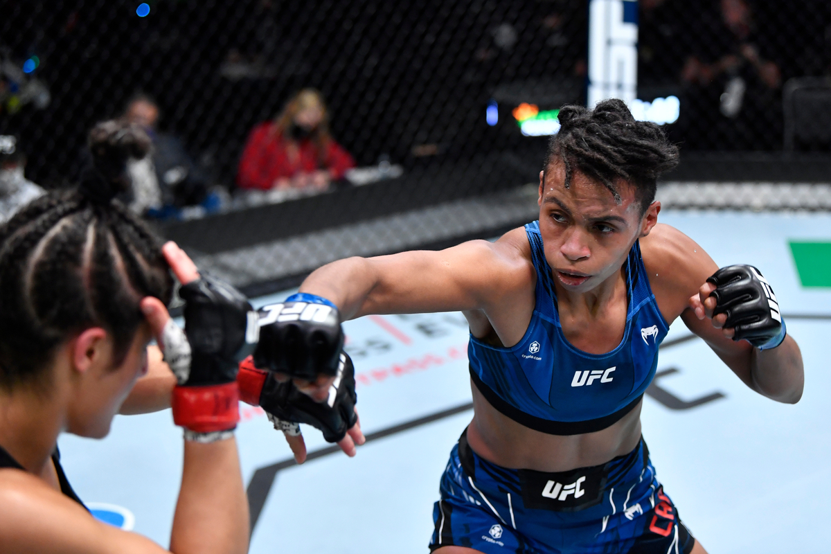 Luana ‘Dread’ derrotó por decisión unánime a Lupita Godínez en UFC Vegas 40