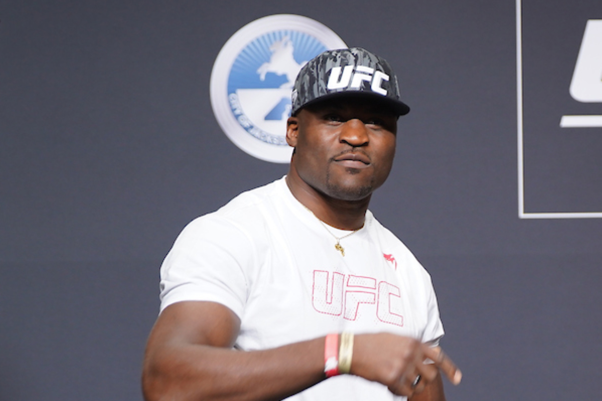 Representante revela que Ngannou no ha sido contactado para renovar con la UFC