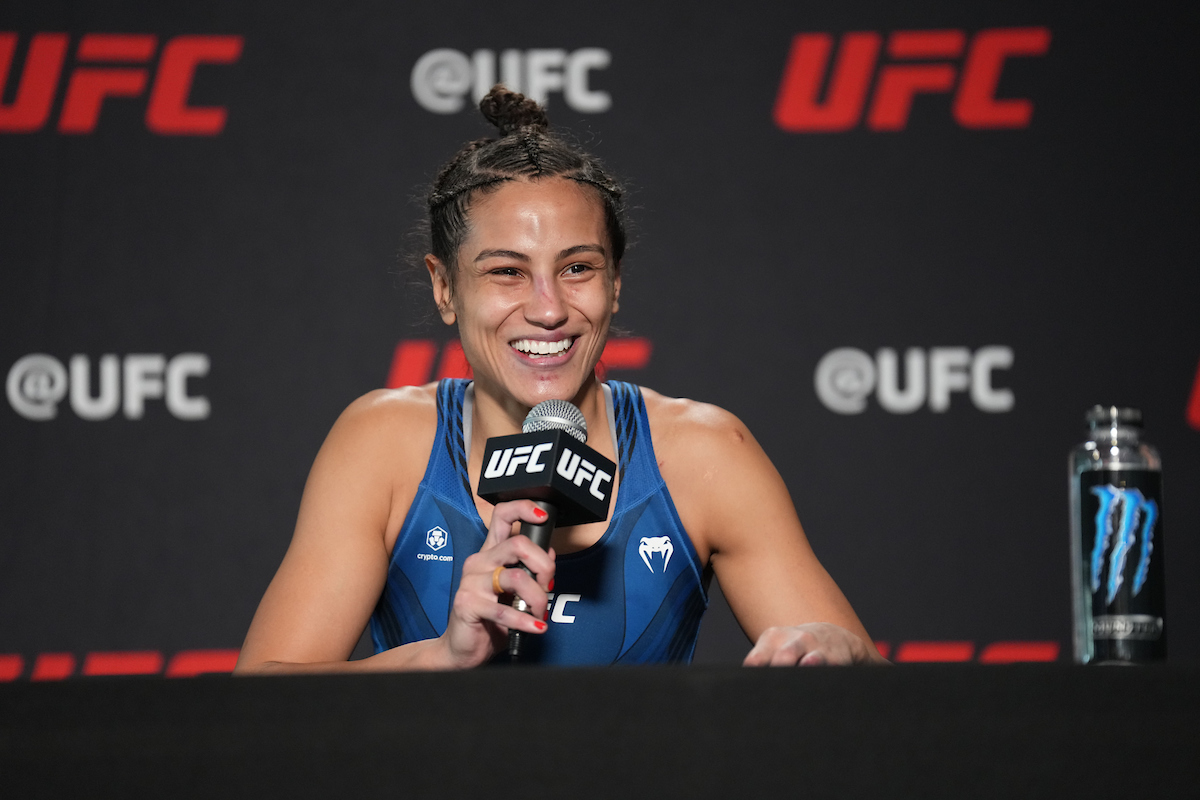 ‘Glorinha’ analiza primera victoria en la UFC: «Necesitaba volver a tener confianza»