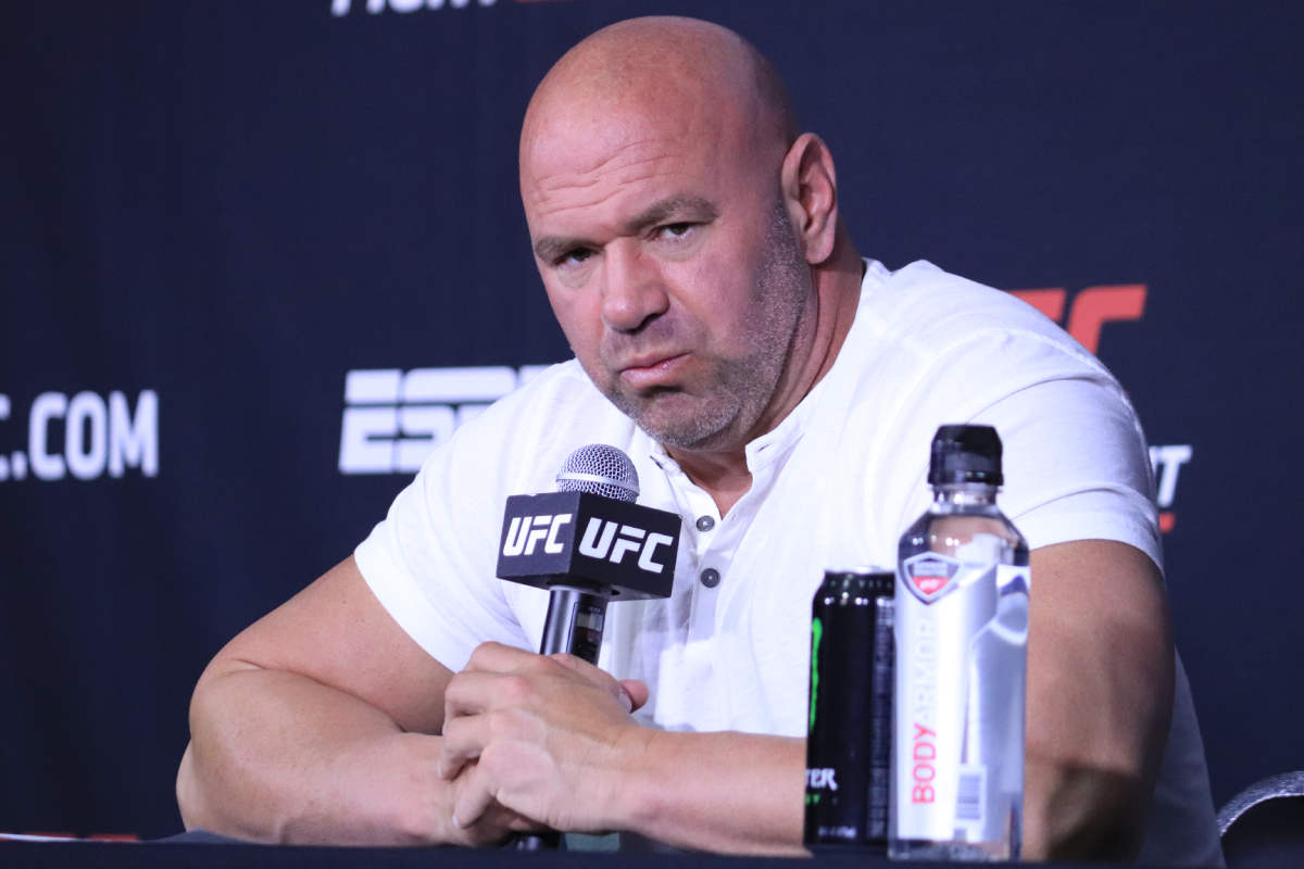 Expeleador de la UFC acusa a Dana White de tratar de impedir que los atletas ganen dinero