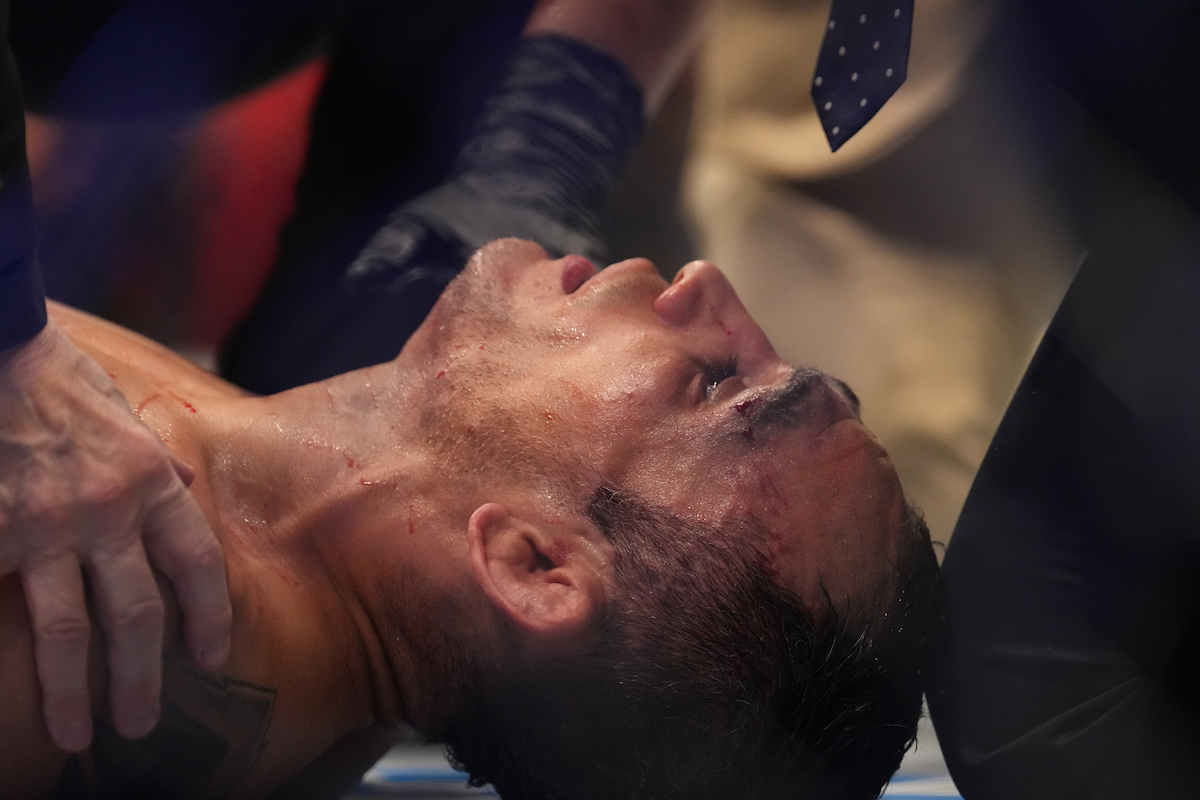 Tony Ferguson recibe suspensión médica de 60 días tras sufrir brutal nocaut en el UFC 274