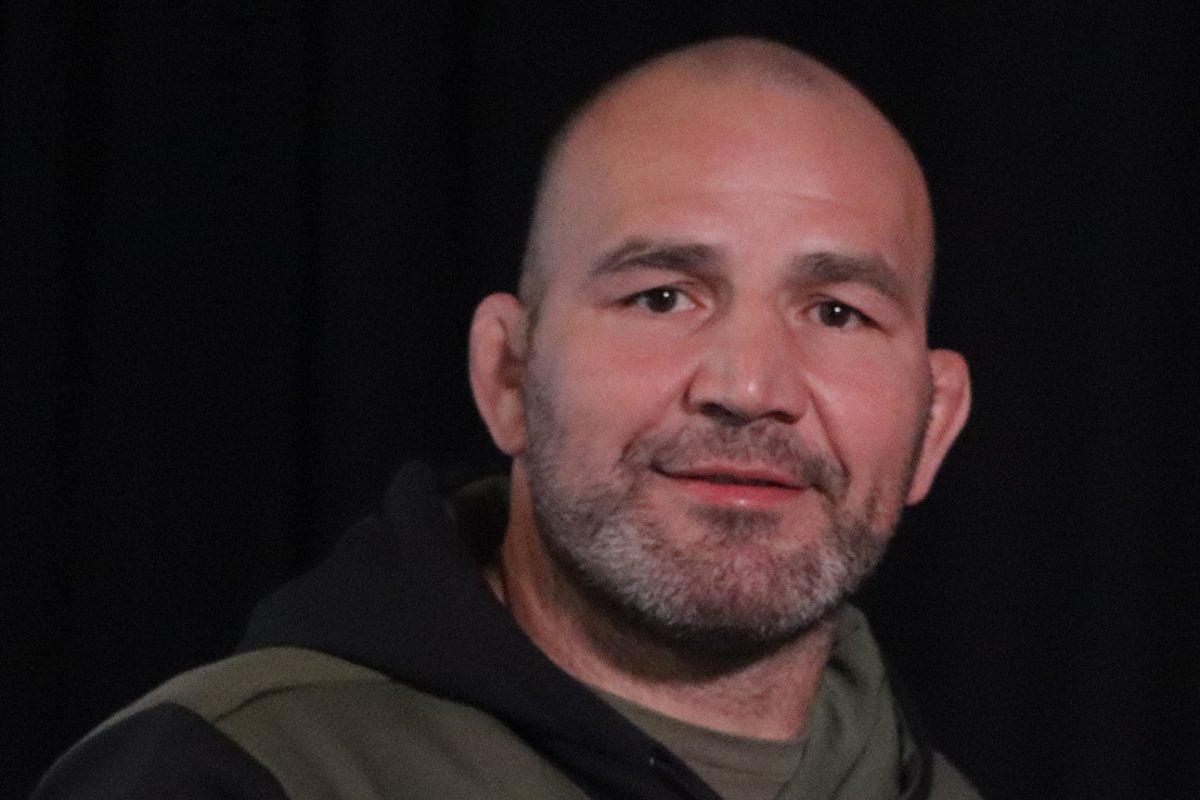 Glover Teixeira descarta retirarse después de pelear por el título en UFC Río
