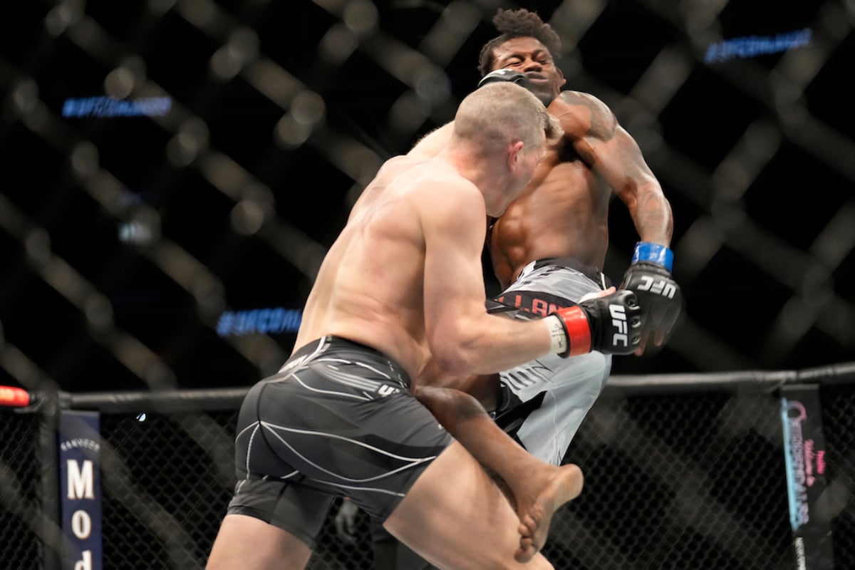 Thompson y Holland obtienen un bono de de 50.000 dólares por ‘Pelea de la noche’ en el UFC Orlando