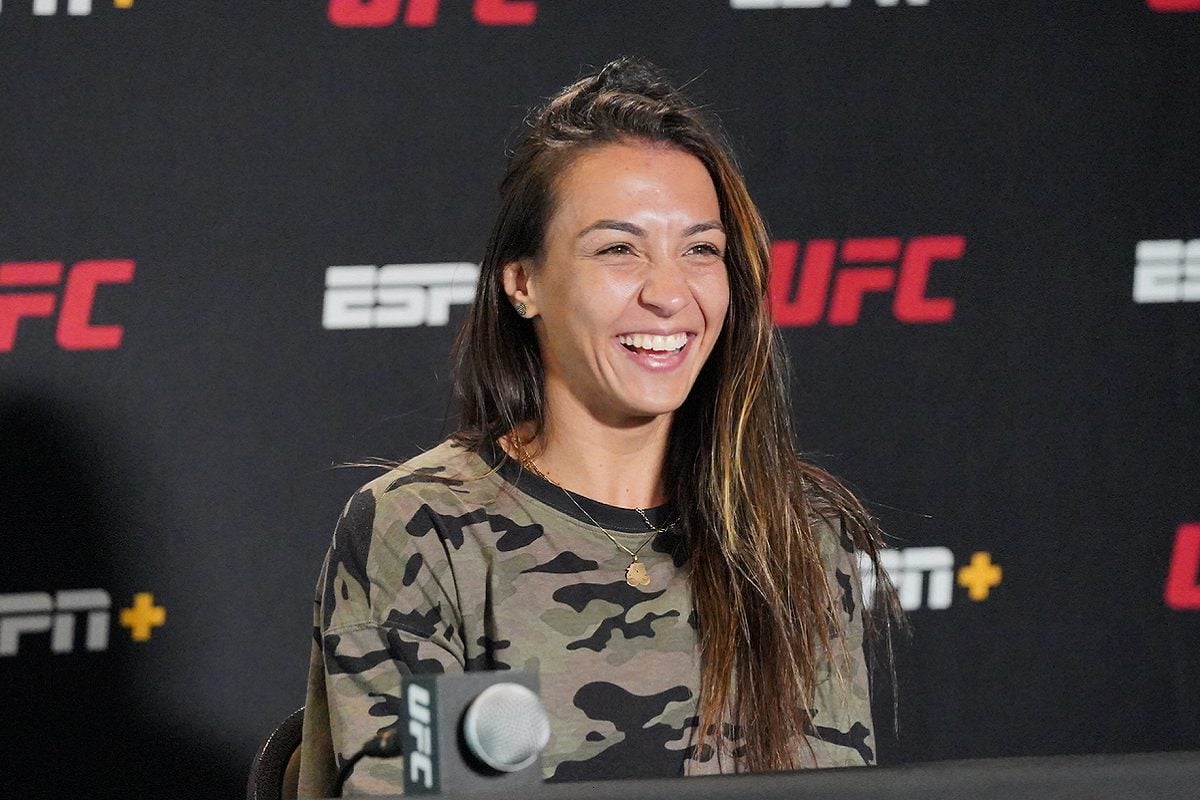 Amanda Ribas bromea sobre enfocarse en dos categorías de la UFC: “Empleado proactivo”