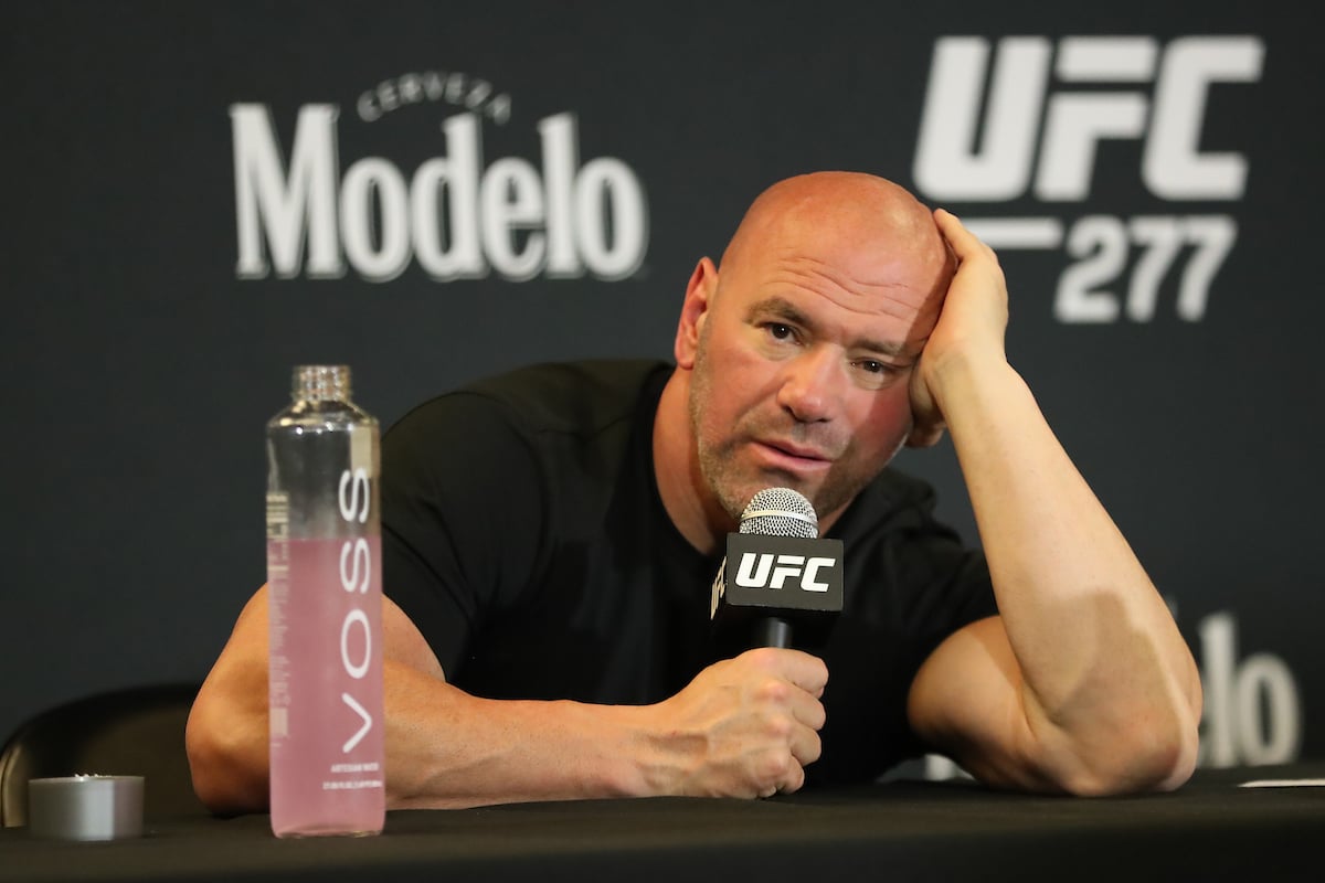 ¡Metida de pata! Dana White olvida nombre de Makhachev mientras promociona la superpelea del UFC 284