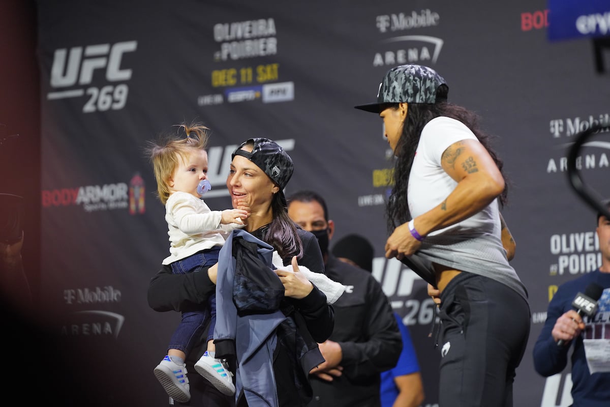 UFC 289: Amanda Nunes detalla embarazo de su esposa durante el campamento