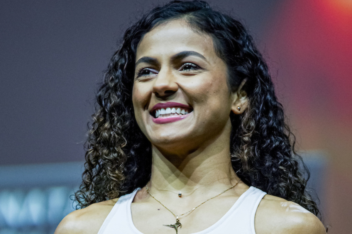 Natalia Silva celebra su ingreso al top-15 del peso mosca del UFC