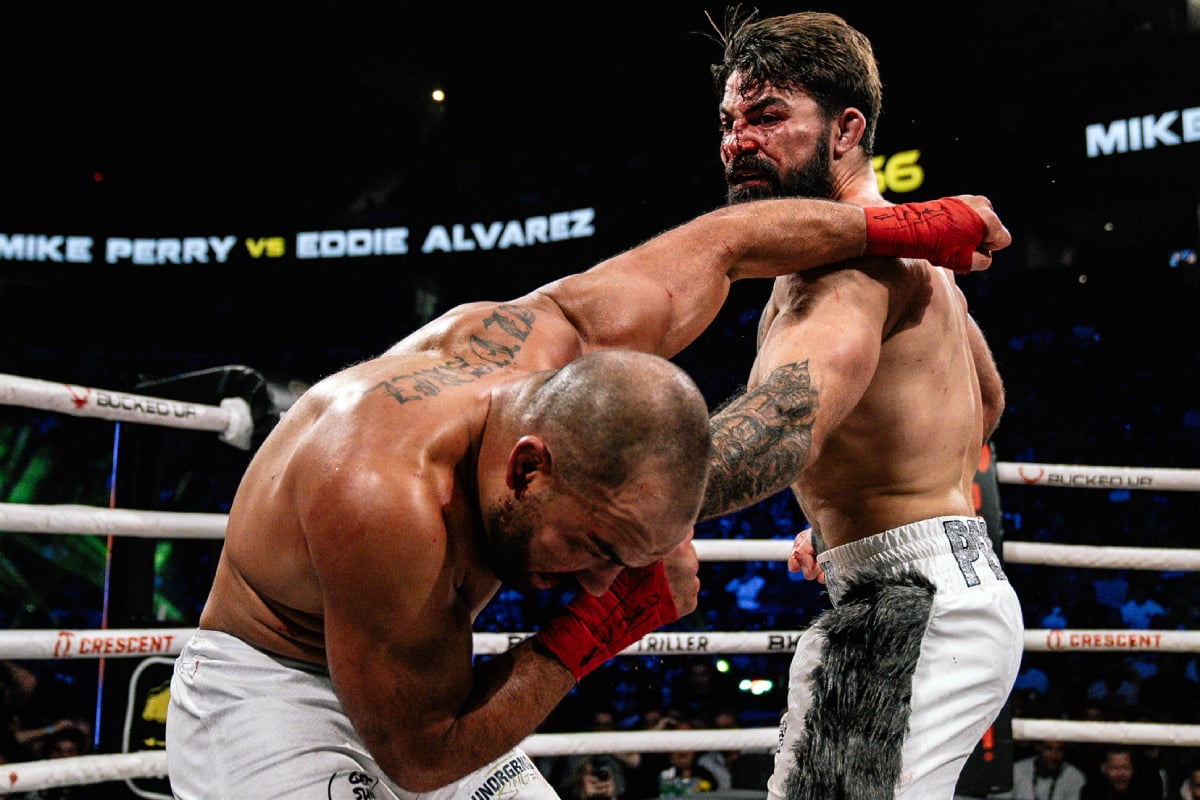 Mike Perry vence a Eddie Álvarez en boxeo a puño limpio y desafía a Conor McGregor