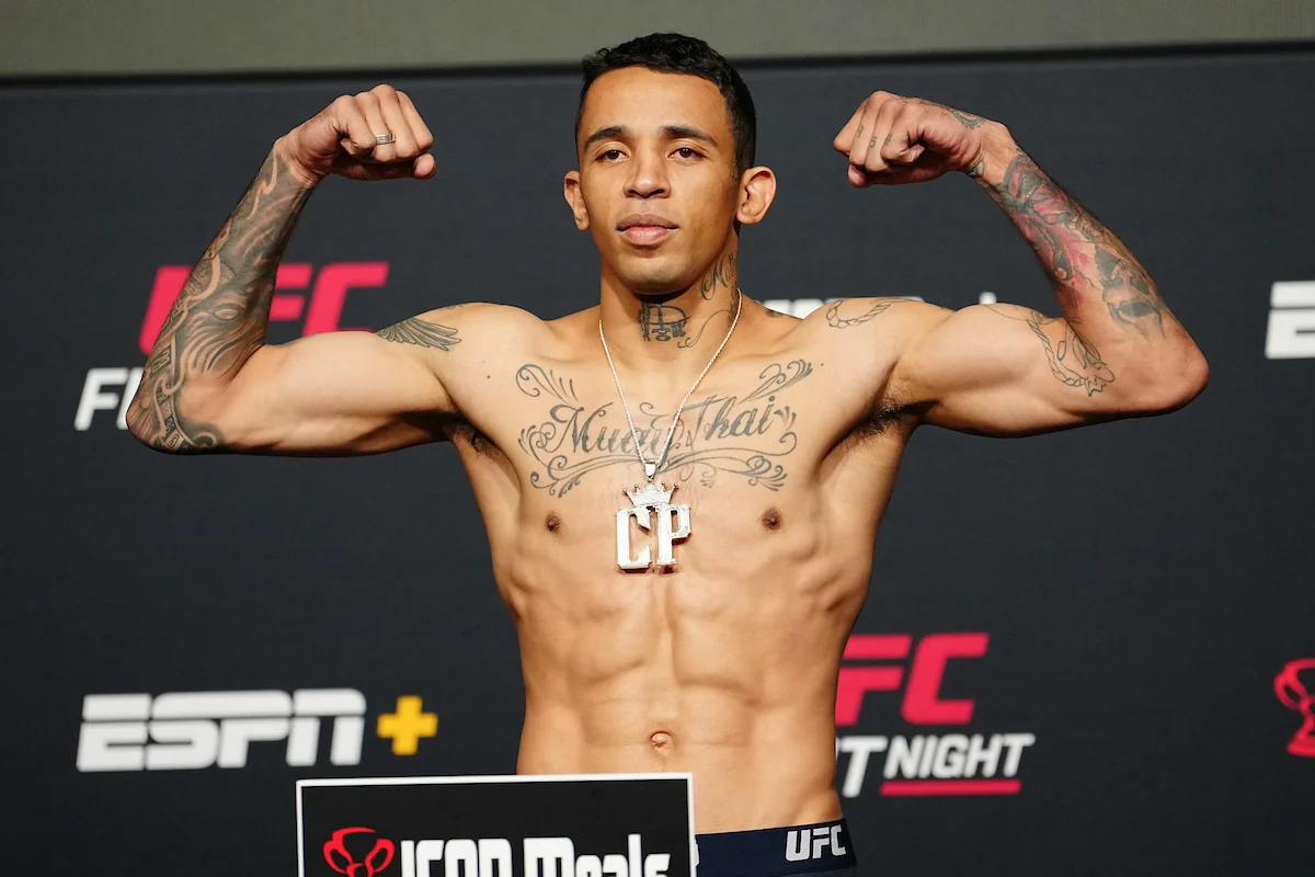 carlos-prates-pesagem-oficial-ufc-vegas-100