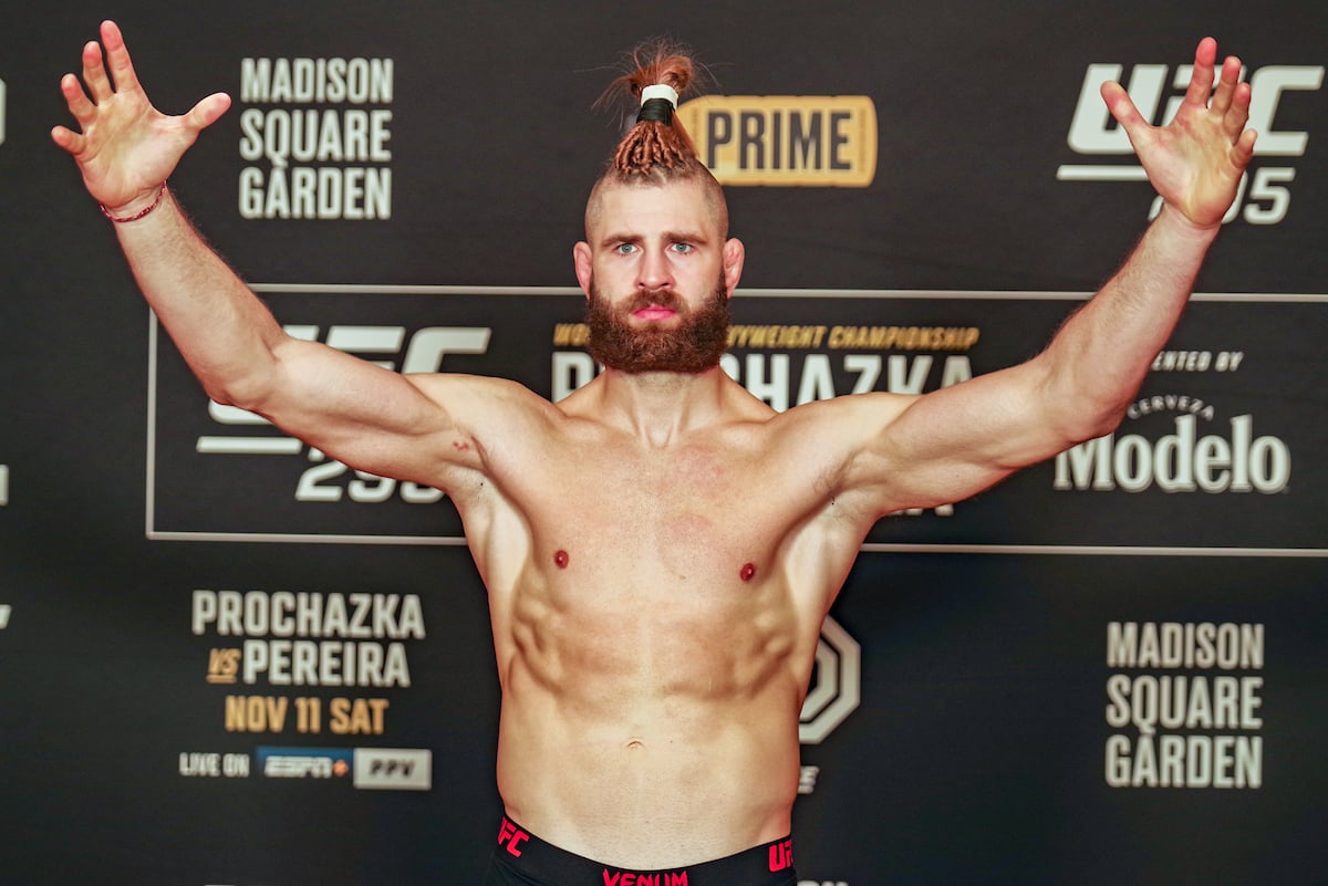 jiri-prochazka-pesagem-oficial-ufc-295