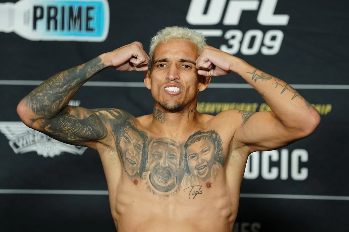 Charles-Oliveira-Pesagem-UFC-309