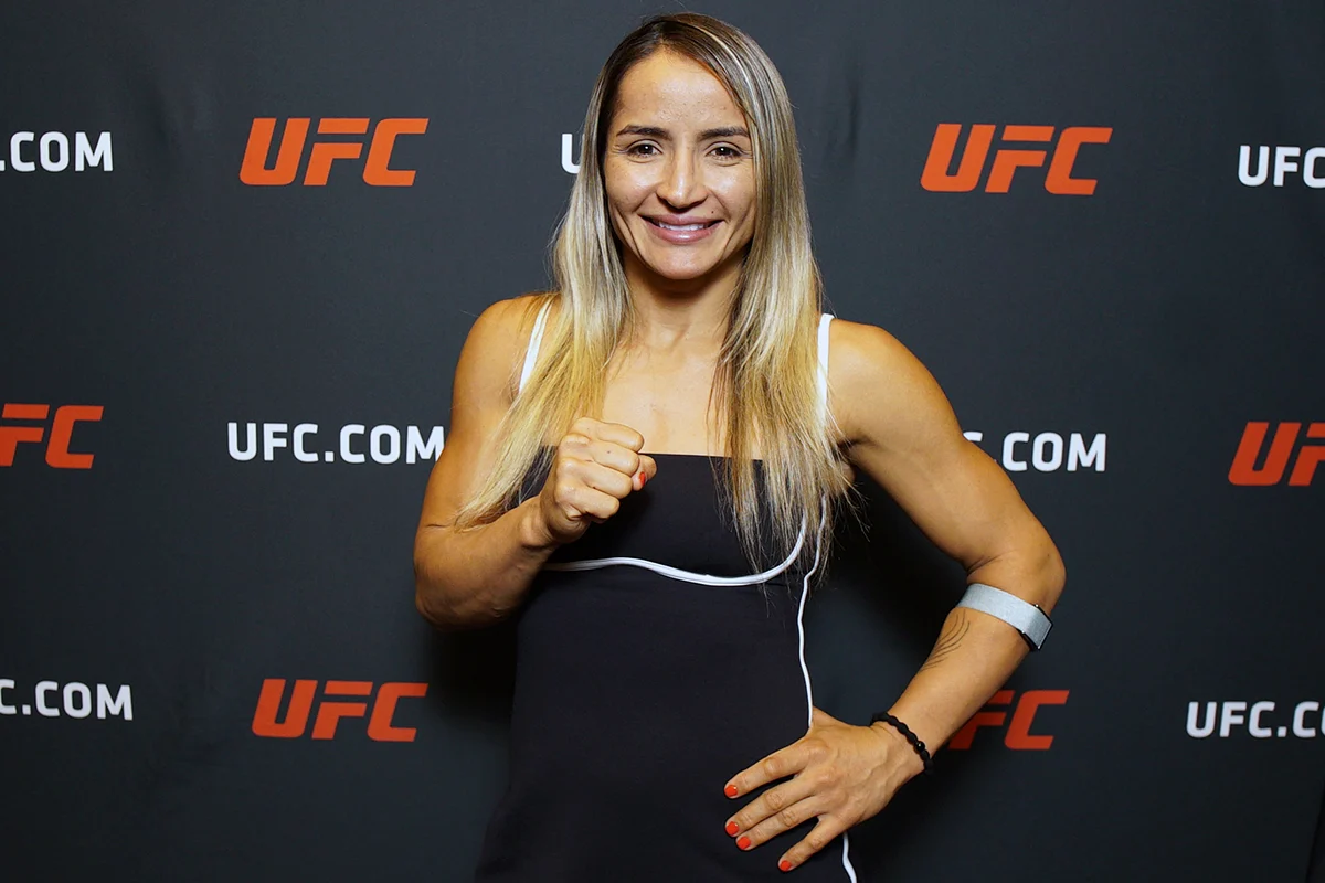 Talita-Alencar-UFC-Vegas-105