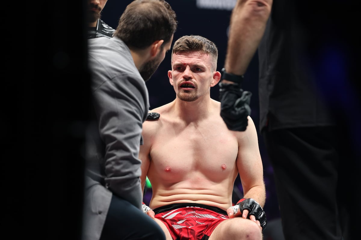 Rival de Kauê Fernandes se desahoga tras salir de UFC París en silla de ruedas: «Quedé lisiado»