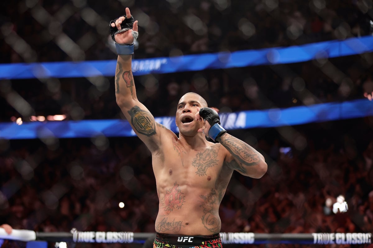 ¡Noche de gala! Pereira se embolsa $ 50 mil en bonificación tras noquear a Ankalaev en UFC 320